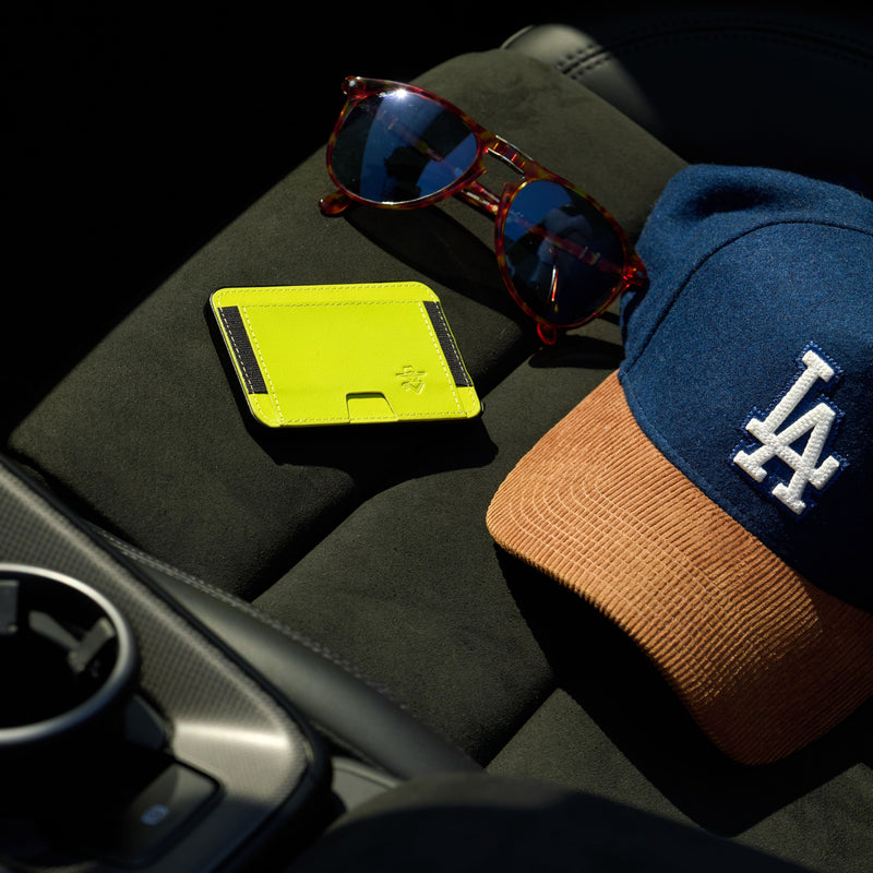 Maverick Cardholder + FREE Smart Tracker — 18